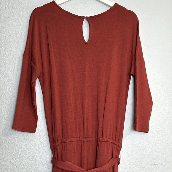 Daily Ritual Women’s Size Small Wide Leg Jumpsuit V Neck Belt Pockets Loungewear - Picture 4 of 15